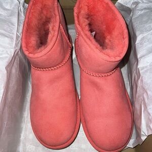 Women's Coral Sheepskin Boots